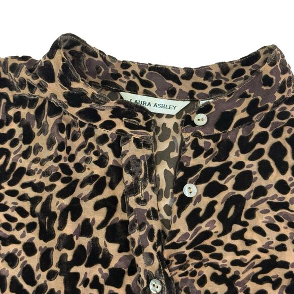 Laura Ashley Burnout Velvet Silk Blend Blouse Size 6 Flip Cuffs Goth Y2K - Picture 4 of 11